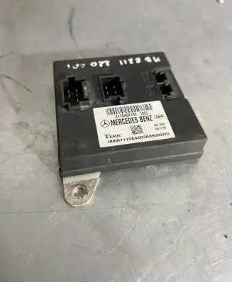 Mercedes-Benz E W211 Comfort/convenience module 2115452132