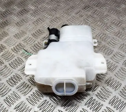 Mitsubishi Pajero Windshield washer fluid reservoir/tank 060351507