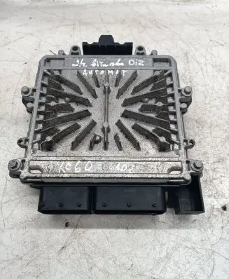 Volvo XC60 Engine control unit/module P31303388