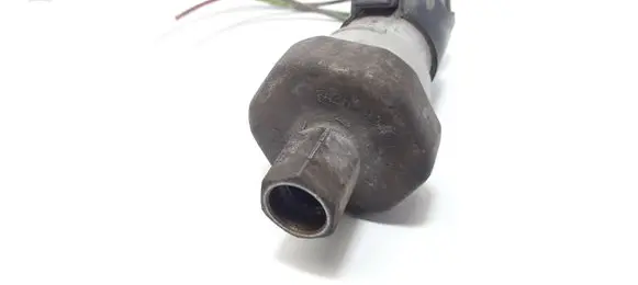 Air conditioning (A/C) pressure sensor