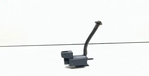 Vacuum valve