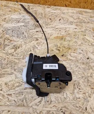Hyundai i20 (GB IB) Front door lock 81310C8020