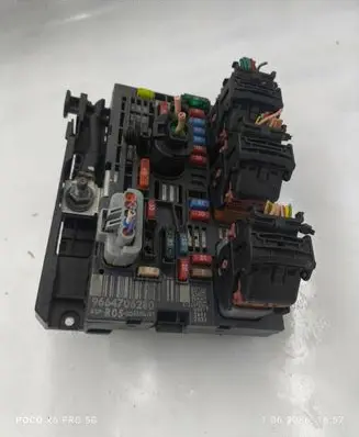 Citroen Berlingo Fuse module 9664706280