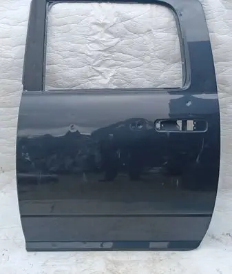 Dodge RAM 1500 DS Rear door