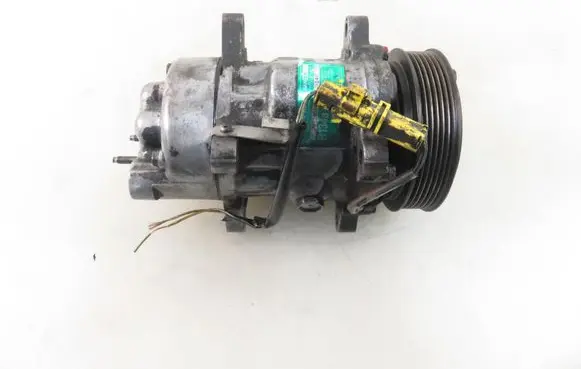 Peugeot 307 Air conditioning (A/C) compressor (pump) 9646273880
