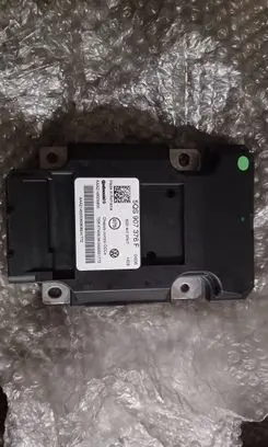 Volkswagen PASSAT B9 Suspension control unit/module 5QS907376F