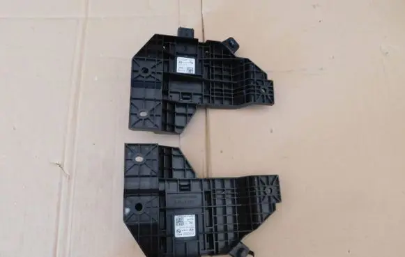 KIA Sportage Distronic sensor radar 99140B2020 28727571 28805463