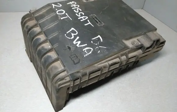 Volkswagen PASSAT B6 Fuse box set 1K0937124K 01394932 1K0937132F