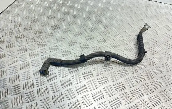 Toyota Corolla Verso E121 Positive cable (battery) 8282320090