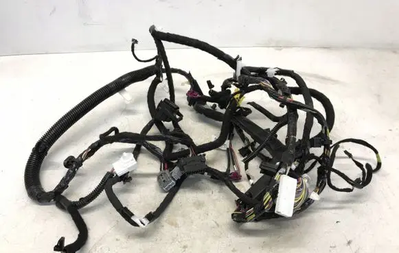 Tesla Model 3 Parking sensor (PDC) wiring loom P109128100C