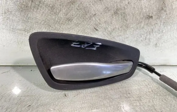 BMW 1 E81 E87 Front door interior handle 696210201