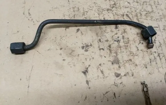 Ford Fiesta Fuel line pipe