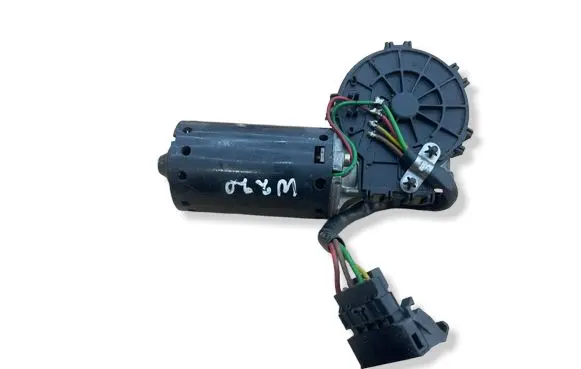 Mercedes-Benz S W220 Front wiper linkage and motor 0390241435