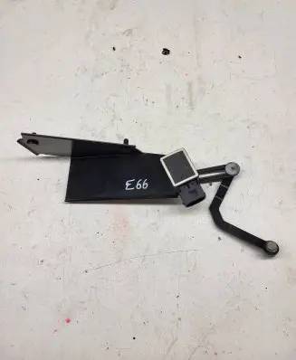BMW 7 E65 E66 Front height sensor lever 7171085