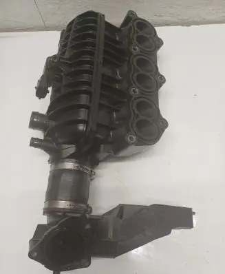 Ford Fiesta Intake manifold 1047092S01