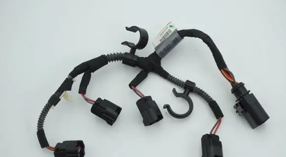 Skoda Octavia Mk3 (5E) Fuel injector wires 06L971627A