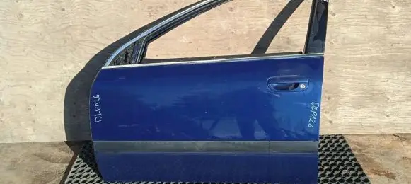 Peugeot 607 Front door