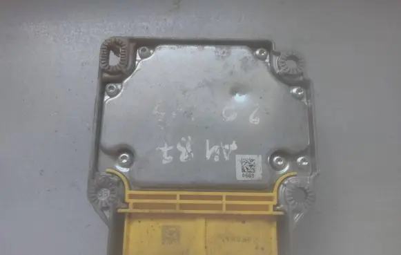 Audi A4 S4 B7 8E 8H Airbag control unit/module 8E0959655G 0285001668