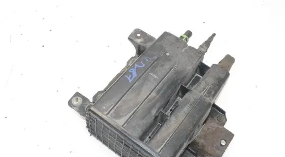 Mazda CX-7 Active carbon filter fuel vapour canister 