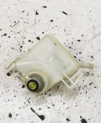 Renault Clio IV Brake fluid reservoir 03350808201