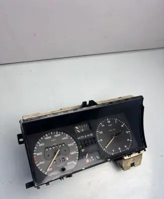 Volkswagen Golf II Speedometer (instrument cluster) 5440132800