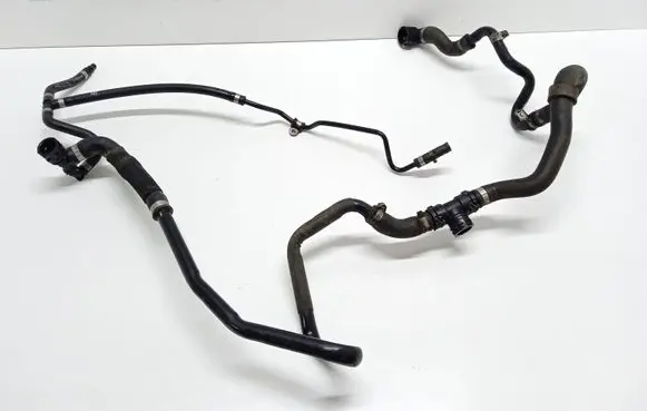 Mercedes-Benz C W204 Engine coolant pipe/hose S3100078