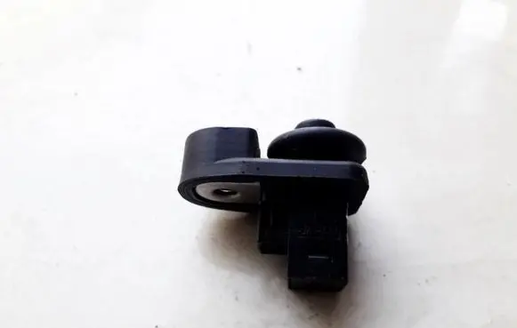 Subaru Legacy Front door sensor 