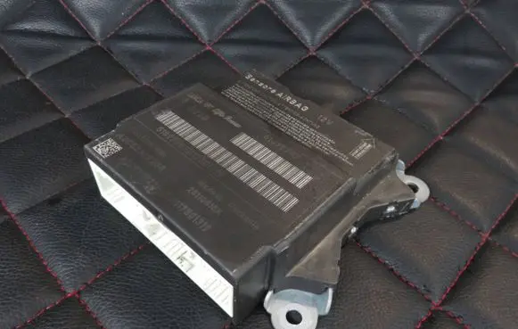 Fiat 500 Airbag control unit/module 