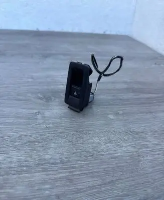 Volkswagen Sharan Switch for retractable tow bar 7N0959511B