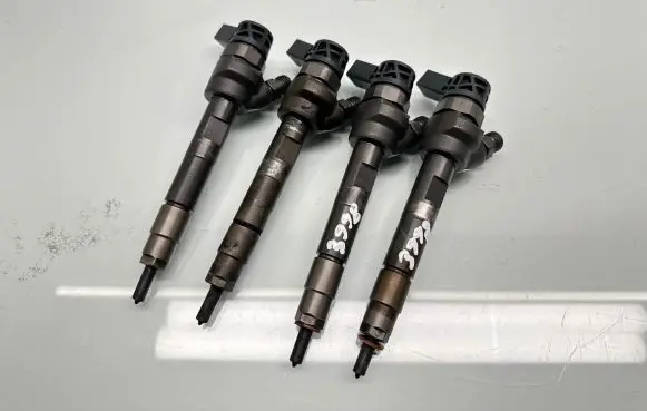BMW 3 E90 E91 Fuel injectors set 0445110 23808 7474