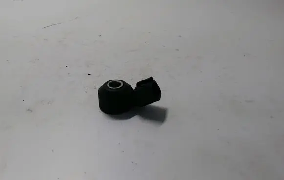 Ford Mondeo Mk III Detonation knock sensor 1N1A12A699AA