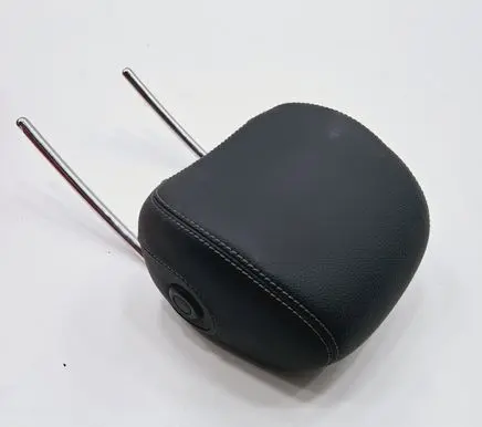 Mercedes-Benz C W205 Front seat headrest 