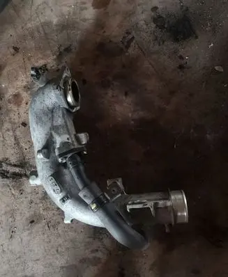 Mazda 3 II Coolant pipe/hose 