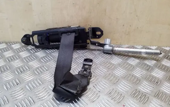 Volvo V70 Front seatbelt 30662744