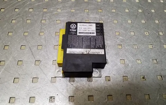 Volkswagen PASSAT B6 Airbag control unit/module 3C0909605J
