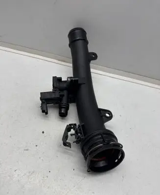 Intercooler hose/pipe