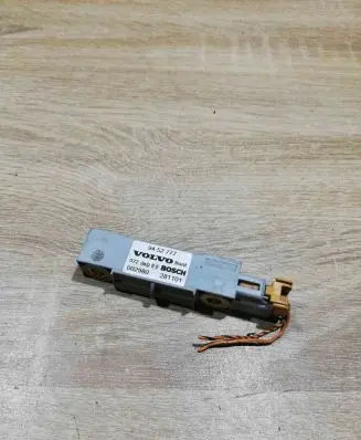 Volvo V70 Airbag deployment crash/impact sensor 9452777