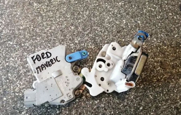 Front door lock