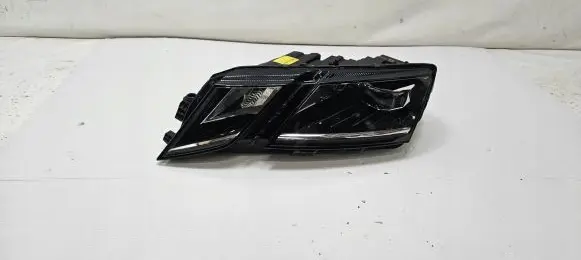 Skoda Octavia Mk3 (5E) Headlight/headlamp 5E1941017E