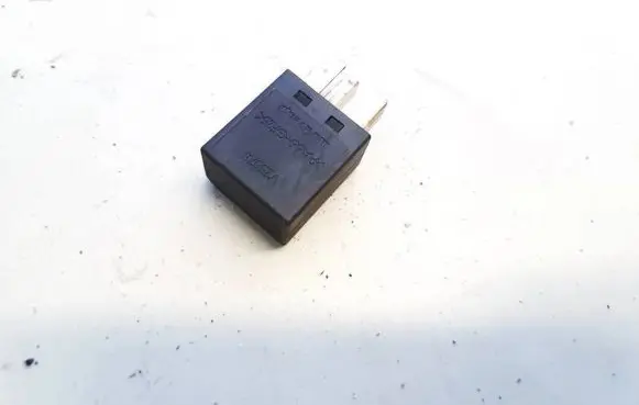 Volvo V70 Other relay 9441161 V23074