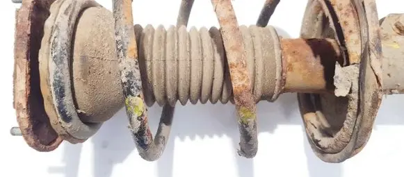 Toyota Avensis T250 Front coil spring