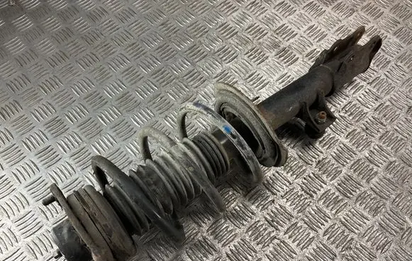 Hyundai ix35 Front shock absorber with coil spring