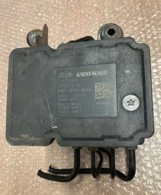 Volvo XC70 ABS Pump 30681619 10092604053 10061336881