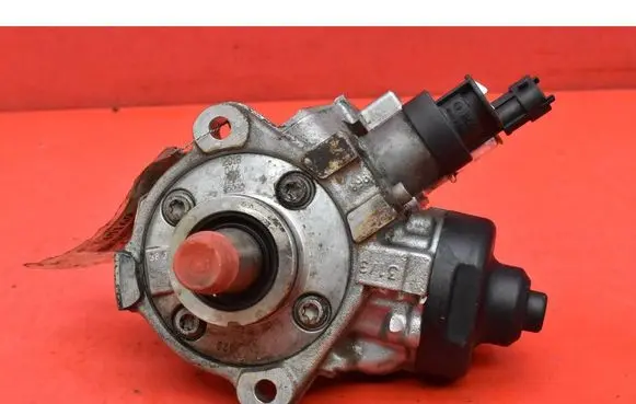 Hyundai Tucson JM Fuel injection high pressure pump 0445010598