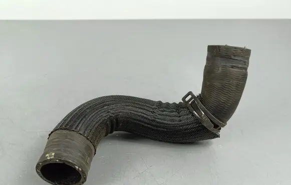 Jaguar F-Pace Engine coolant pipe/hose