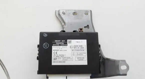Lexus GS 300 350 430 450H Other devices 8999030040