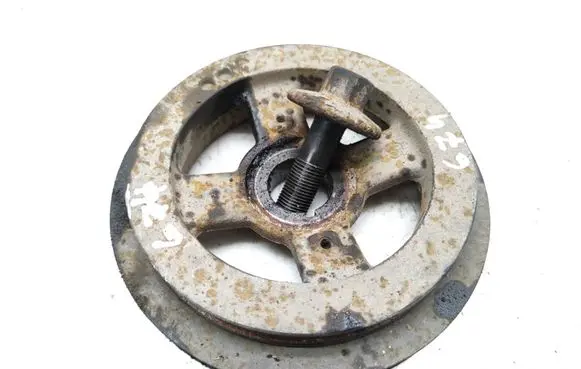 Nissan Almera Tino Crankshaft pulley