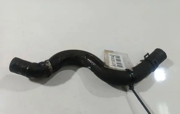 Toyota Avensis T250 Engine coolant pipe/hose 