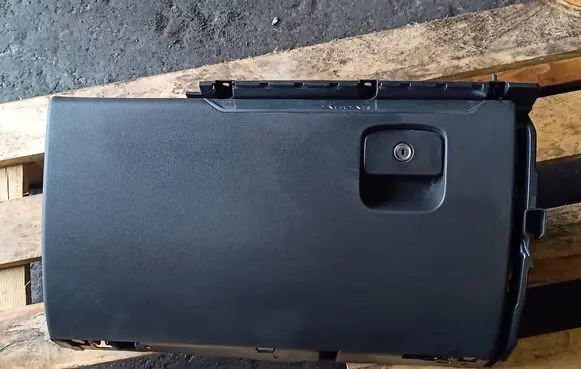 Jaguar F-Pace Glove box set 