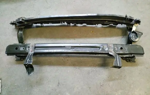 Citroen DS3 Front bumper cross member 9683395480 9683447280